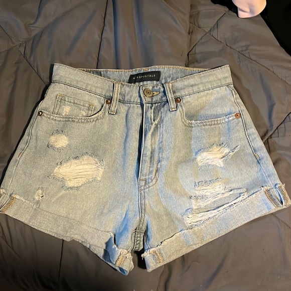 Aeropostale High Rise Ripped Mom Shorts - Picture 1 of 2